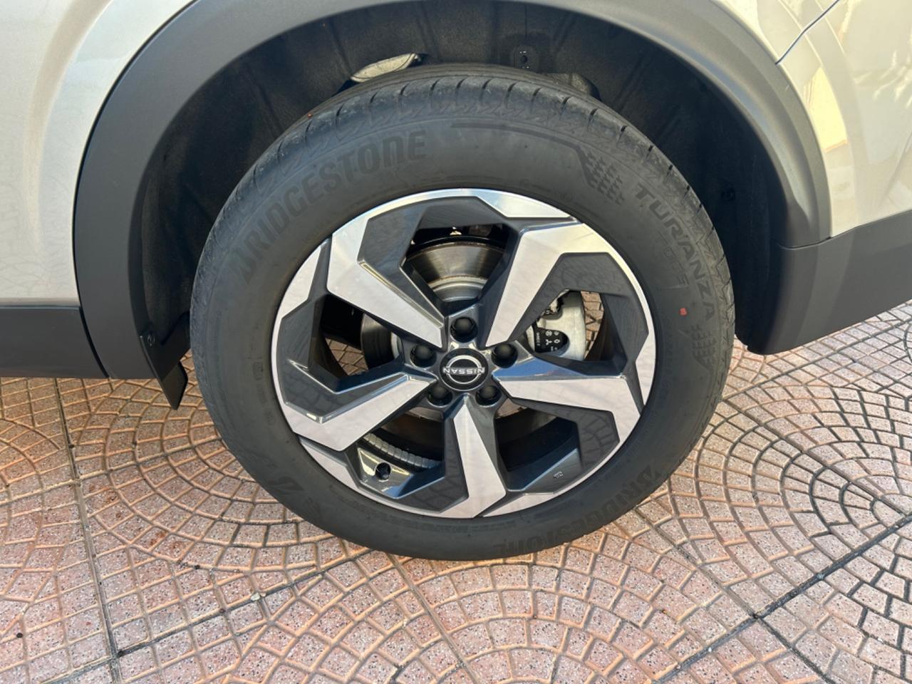 Nissan Qashqai MHEV 140 CV N-Connecta