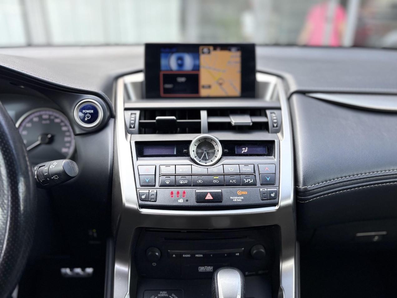 Lexus NX 2.5 Hybrid 155CV E6 - 2016