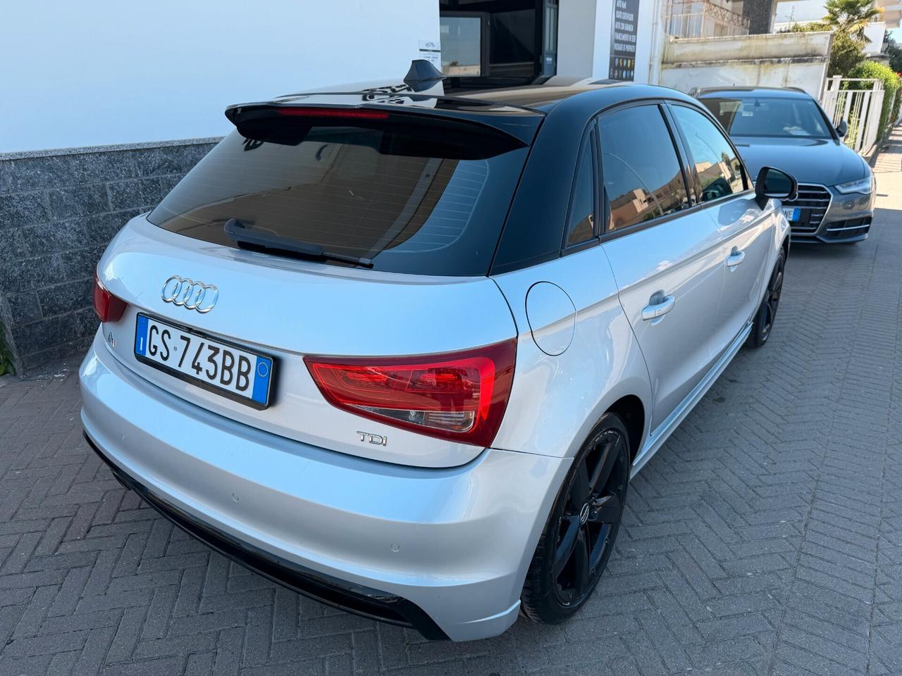 Audi A1 1.6 TDI S tronic