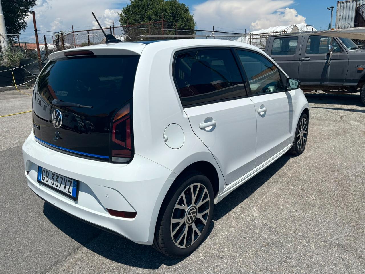 Volkswagen up! e-up! 82 CV