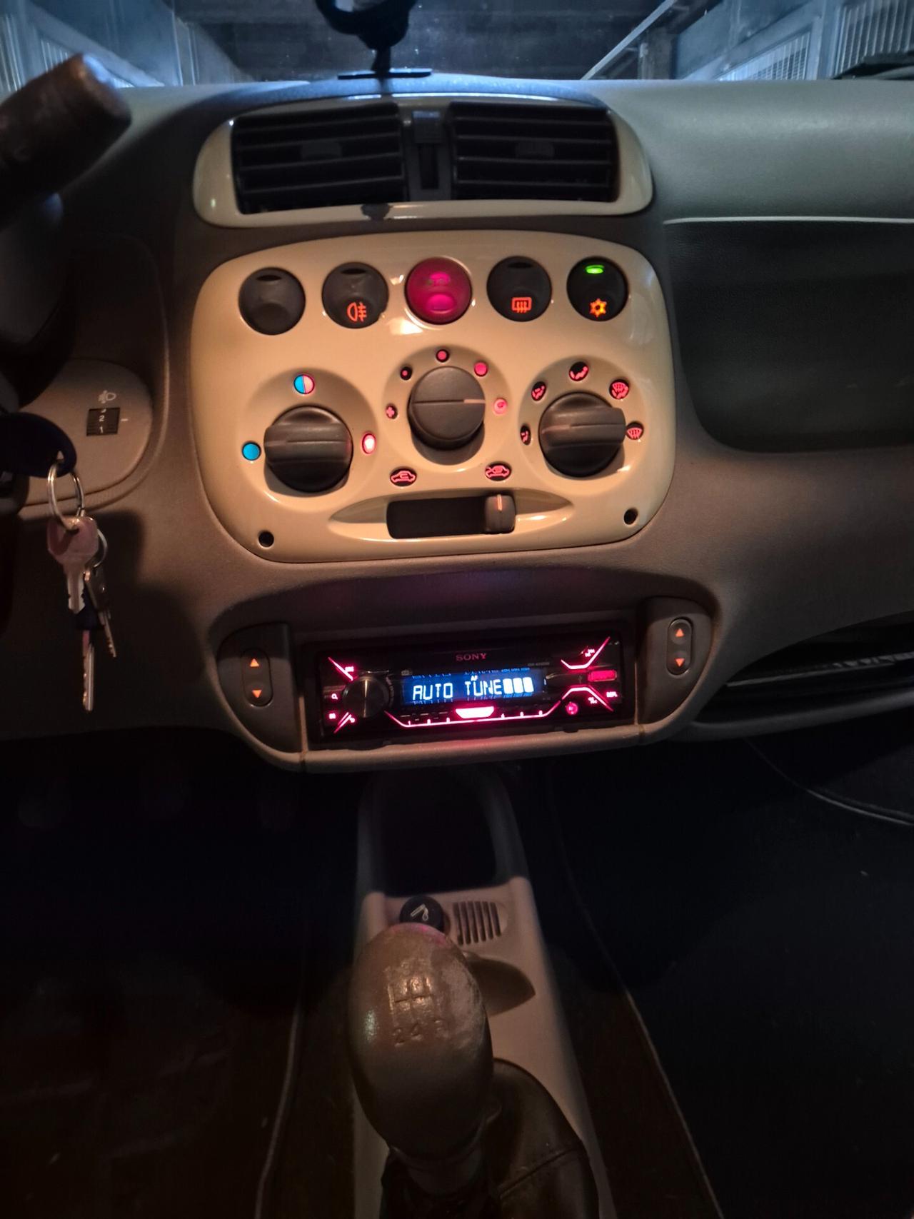 Fiat 600 1.1 benzina euro 4 neo patentati