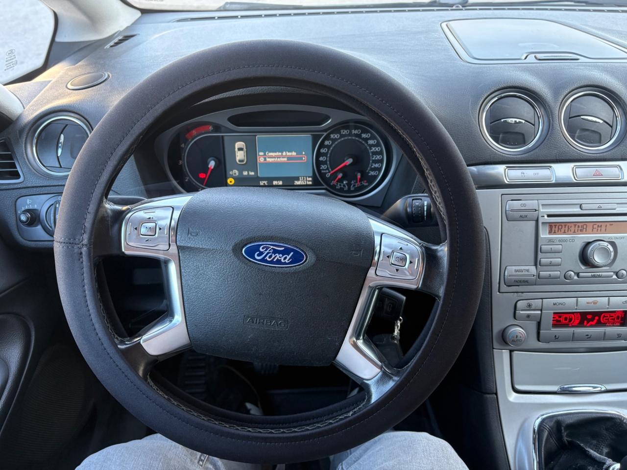 Ford S-Max 2.0 TDCi Titanium 7 posti gancio t