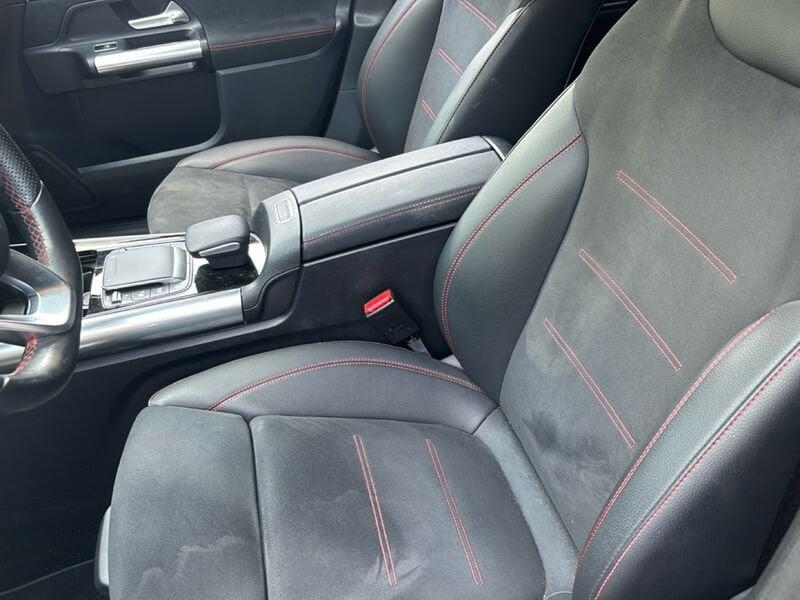 Mercedes-Benz GLA GLA 200 d Automatic 4MATIC Sport