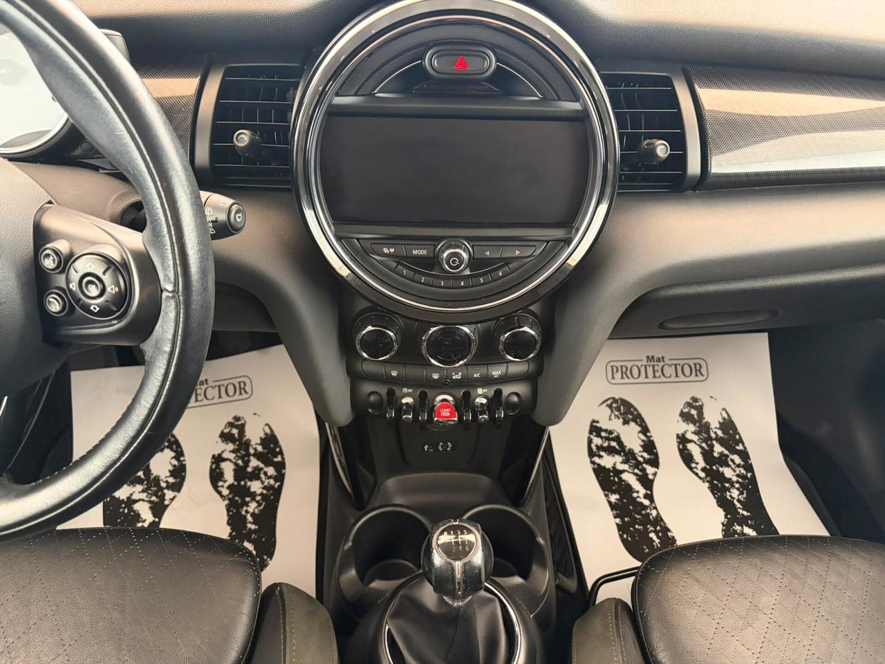 Mini Cooper D 1.5 3p - NEOPATENTATI - TAGLIANDI MINI