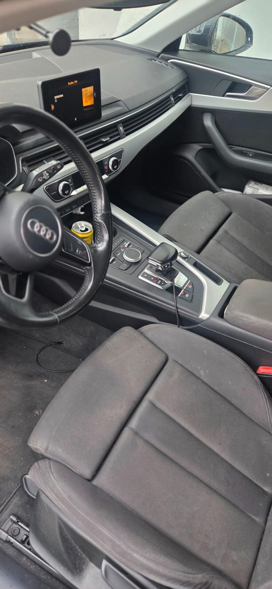 Audi A4 Avant 2.0 TDI 150 CV ultra Sport