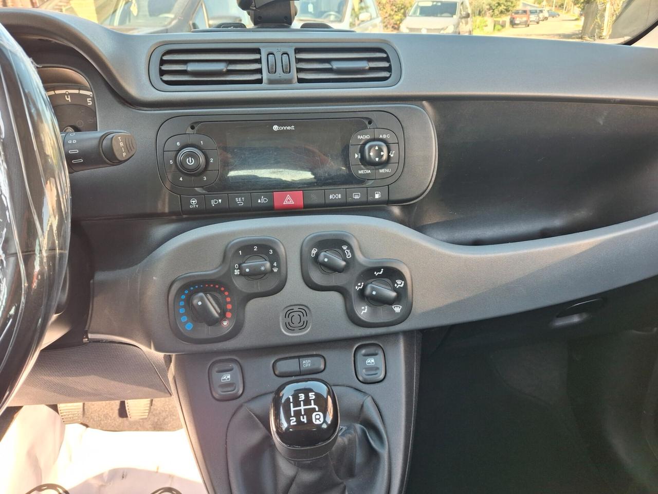 Fiat Panda 1.2 EasyPower modello lounge Neopatentati