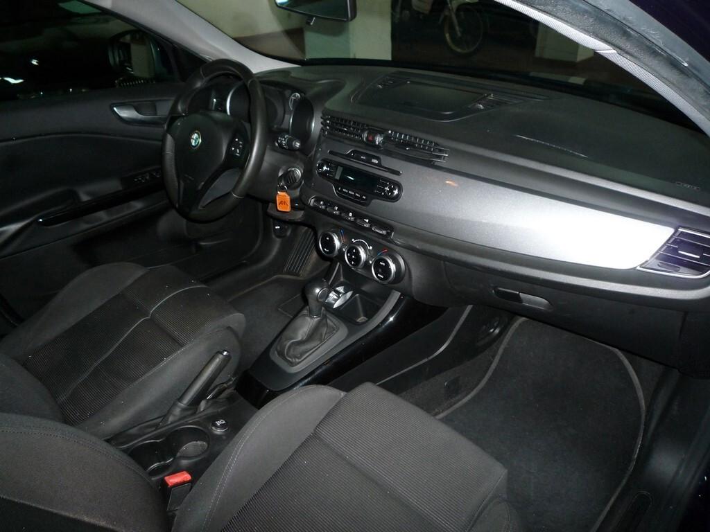 Alfa Romeo Giulietta 1.4 Turbo MultiAir TCT Distinctive
