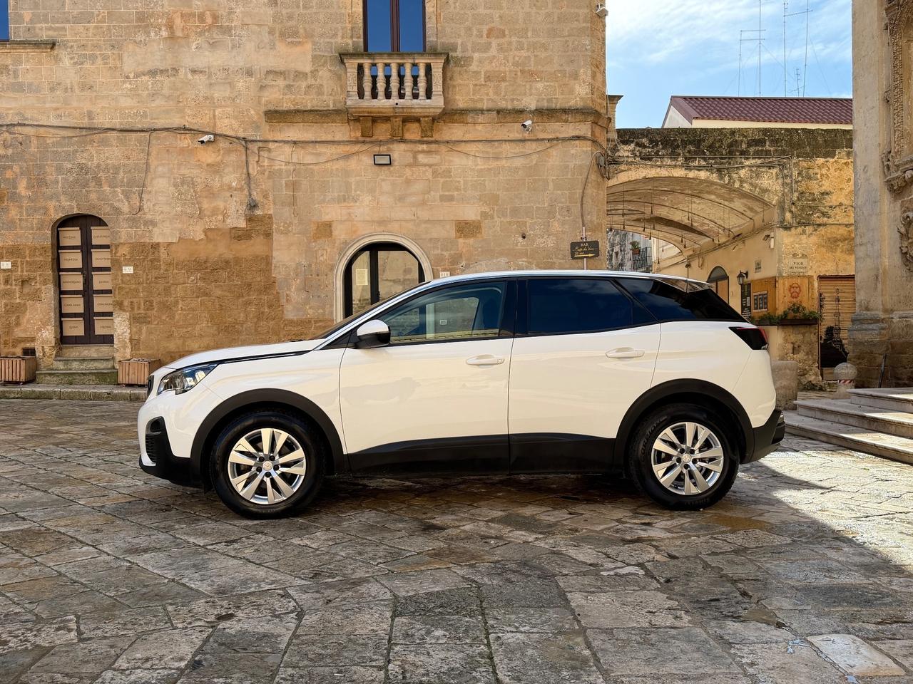 Peugeot 3008 BlueHDi 130 S&S Business