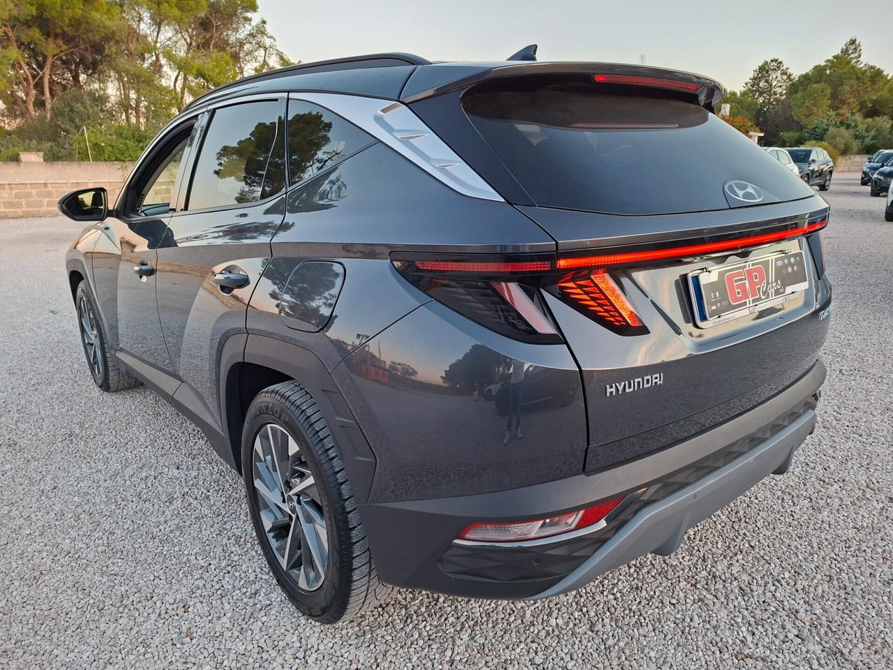 HYUNDAI TUCSON 1.6 CRDI-136cv*B-LED*NAVY*RADAR