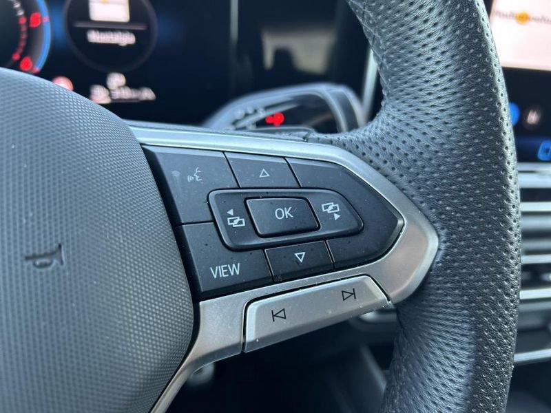 Volkswagen Tiguan 2.0 TDI 150cv DSG R-Line UFF. ITALIA * 27 MILA KM