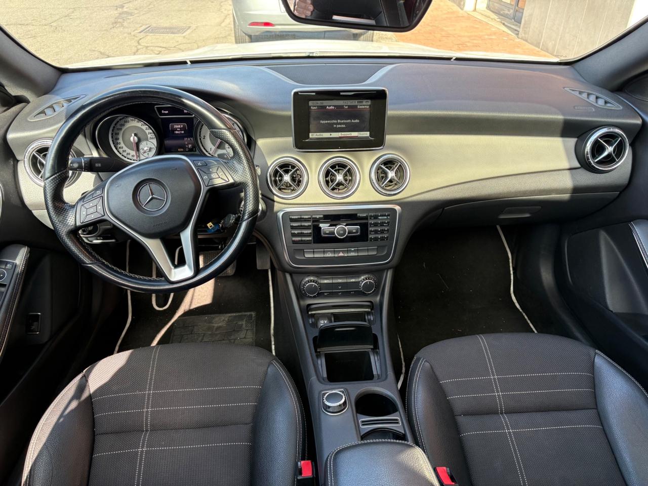 Mercedes-benz CLA 200 CDI Automatic Premium