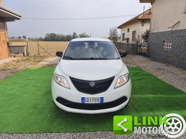 LANCIA Ypsilon HYBRID