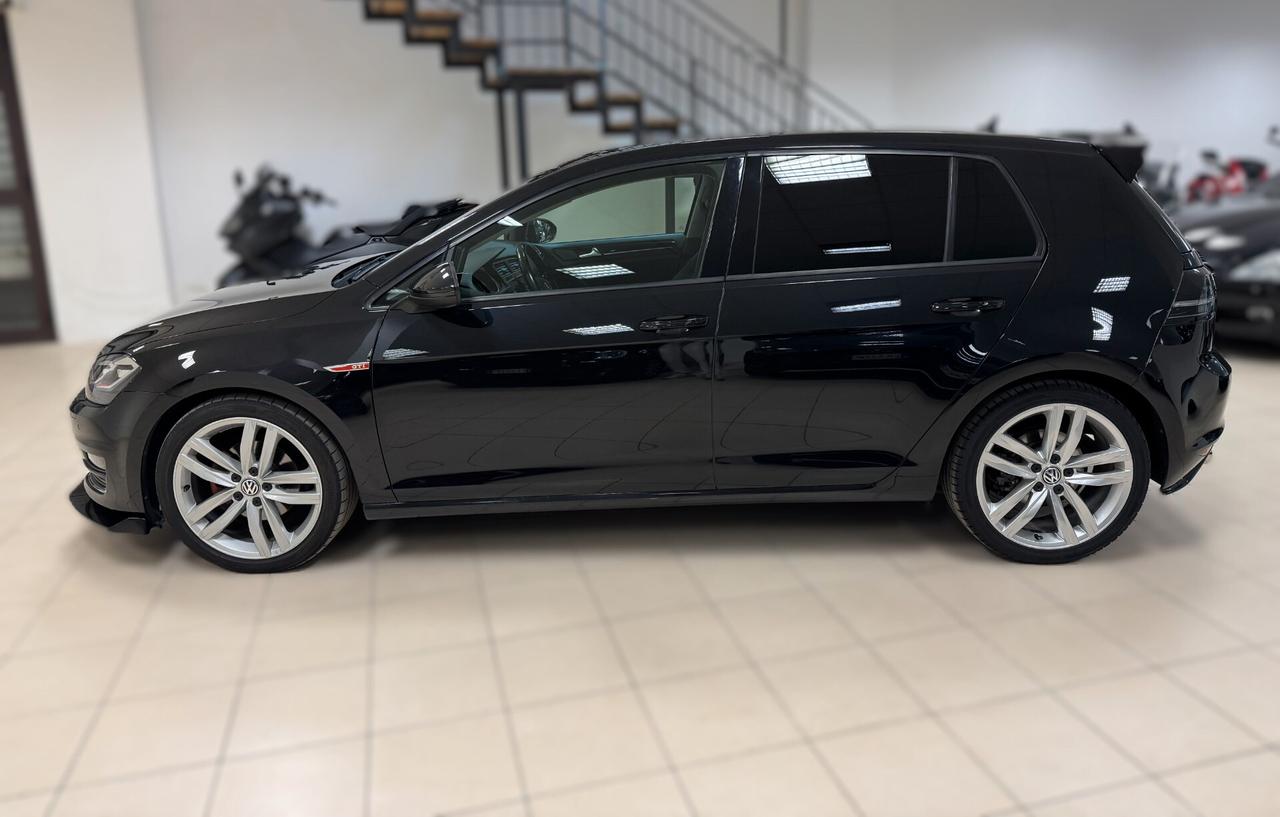 Volkswagen Golf 1.4 TSI 140 CV DSG GTI
