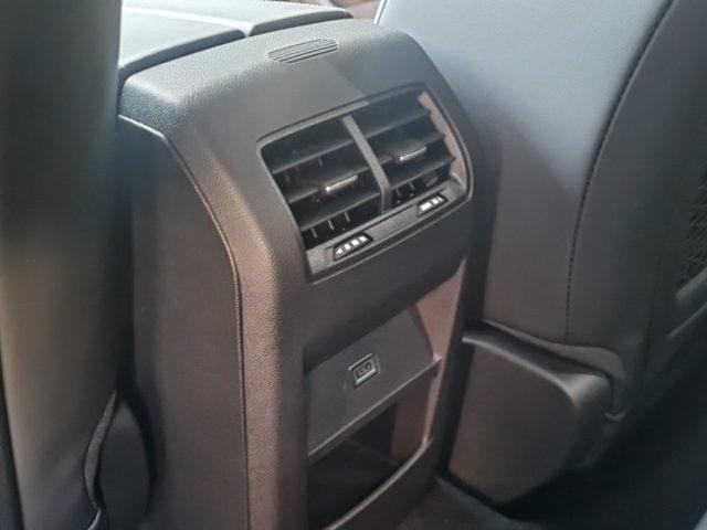 DS AUTOMOBILES N°4 DS N°4 E-Tense 215 Étoile Alcantara