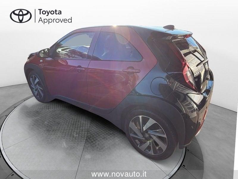 Toyota Aygo X 1.0B (72 CV) Lounge S-CVT