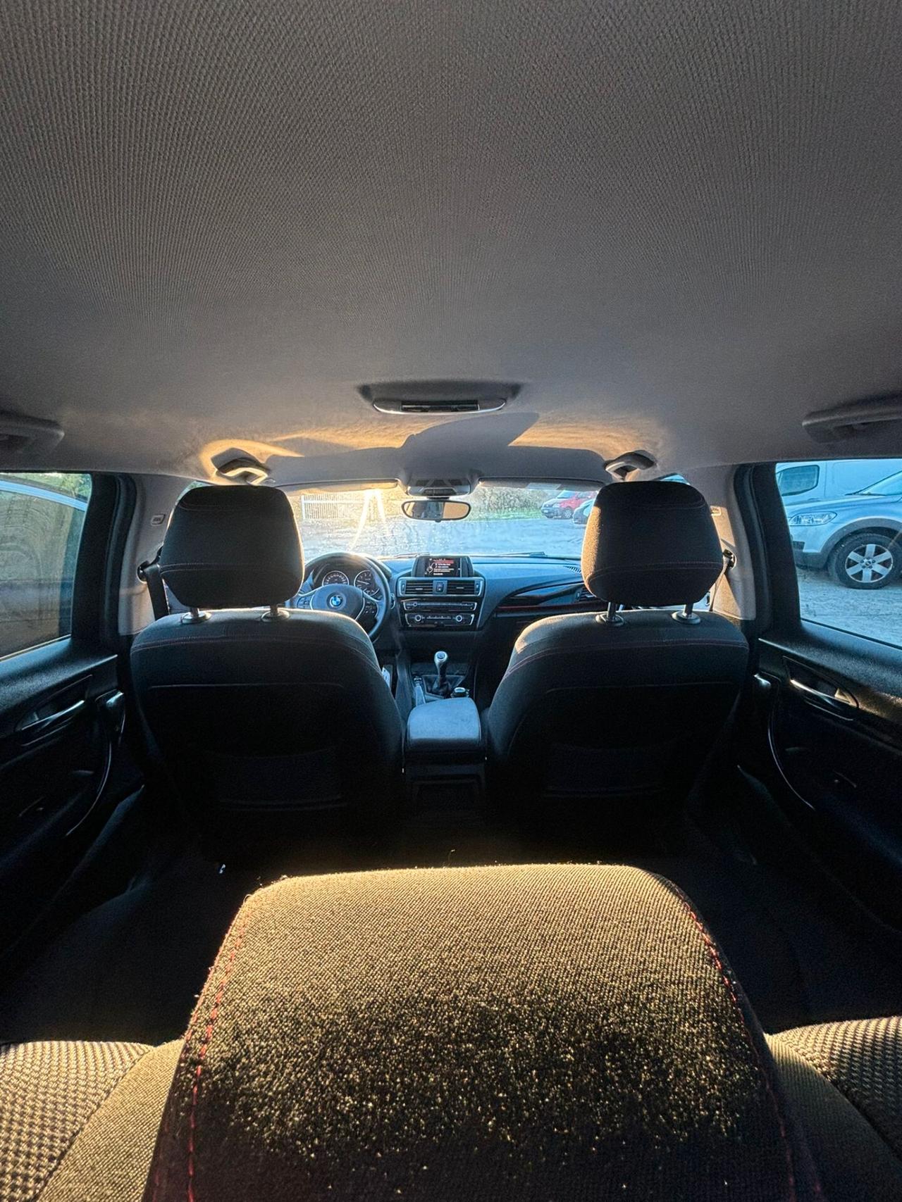 Bmw 116 116i 5p. Urban