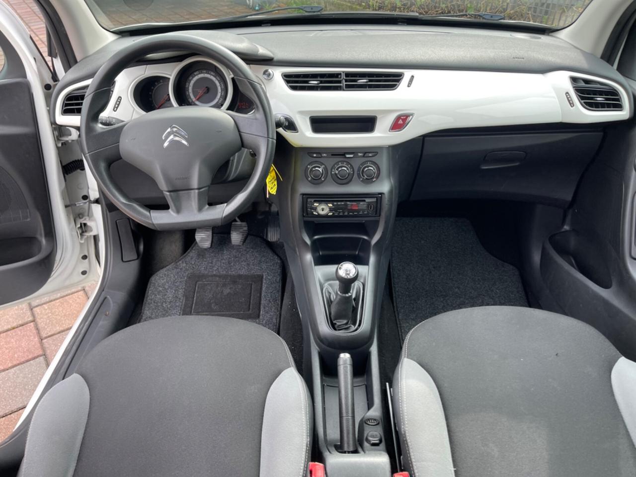 Citroen C3 1.1 Exclusive a no 2011 127.000 km