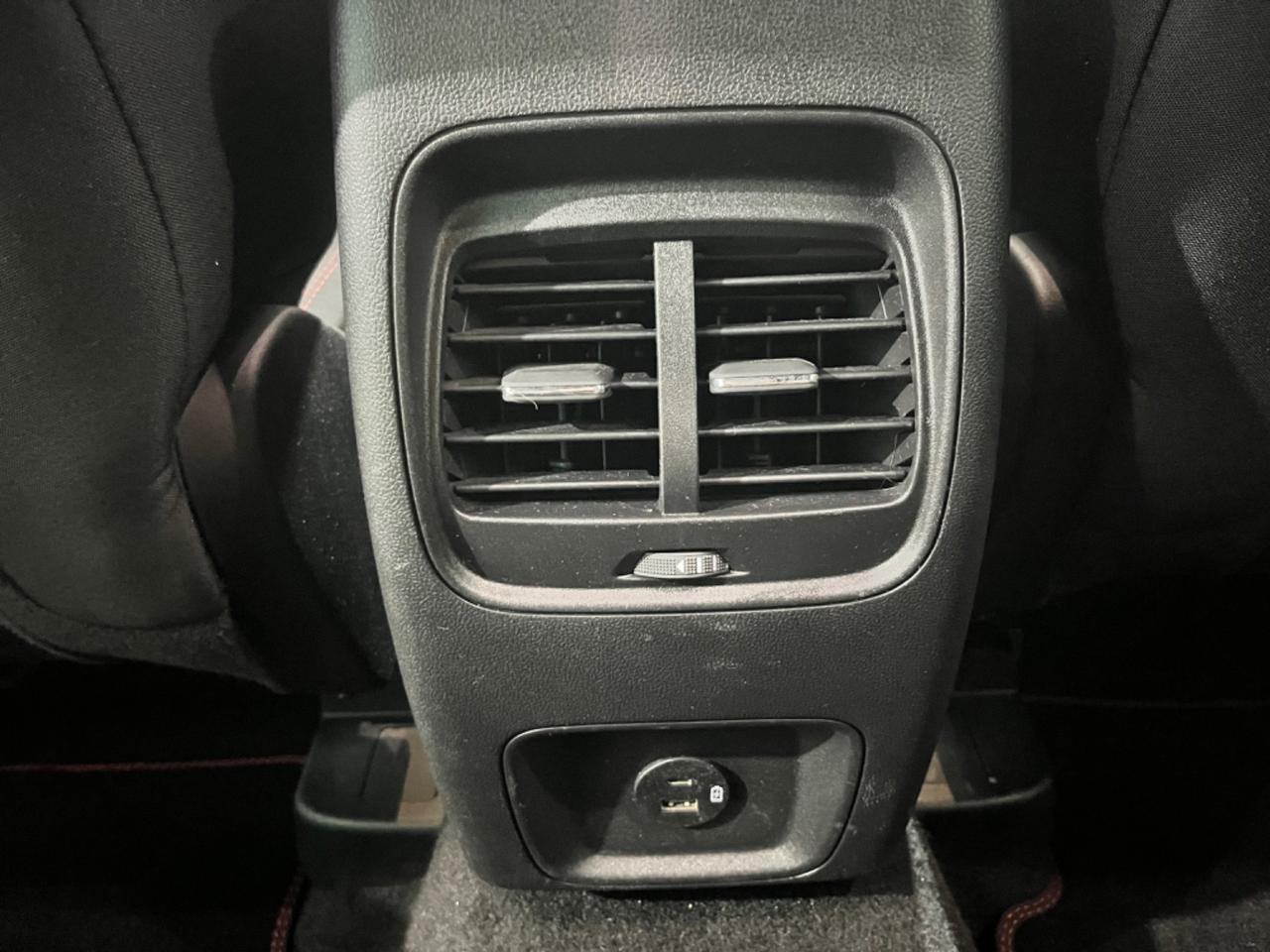 FORD KUGA 2022 DIESEL ST LINE *UNICOPROPRIETARIO