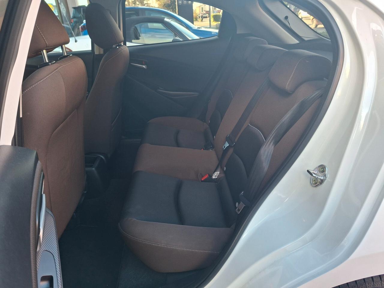 Mazda 2 Mazda2 1.5 Skyactiv-G Evolve + Design Pack