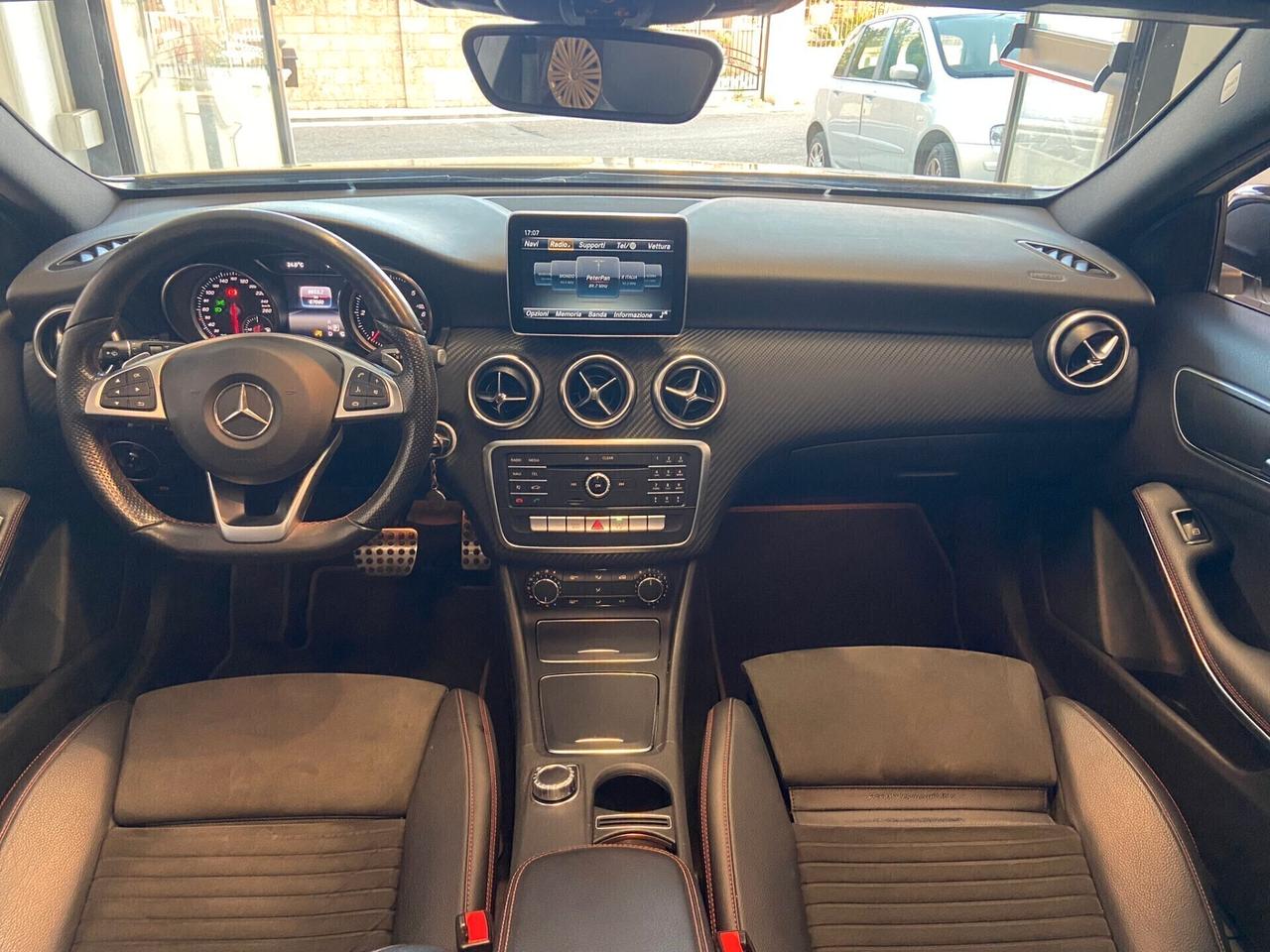 Mercedes-benz A 180d Automatic Premium AMG