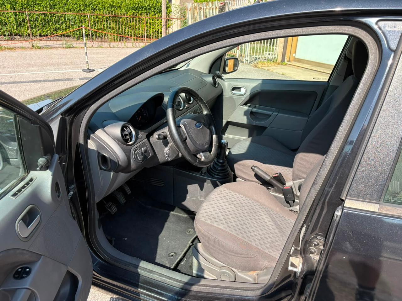 FORD Fiesta 1.4 16V 5p. Ghia