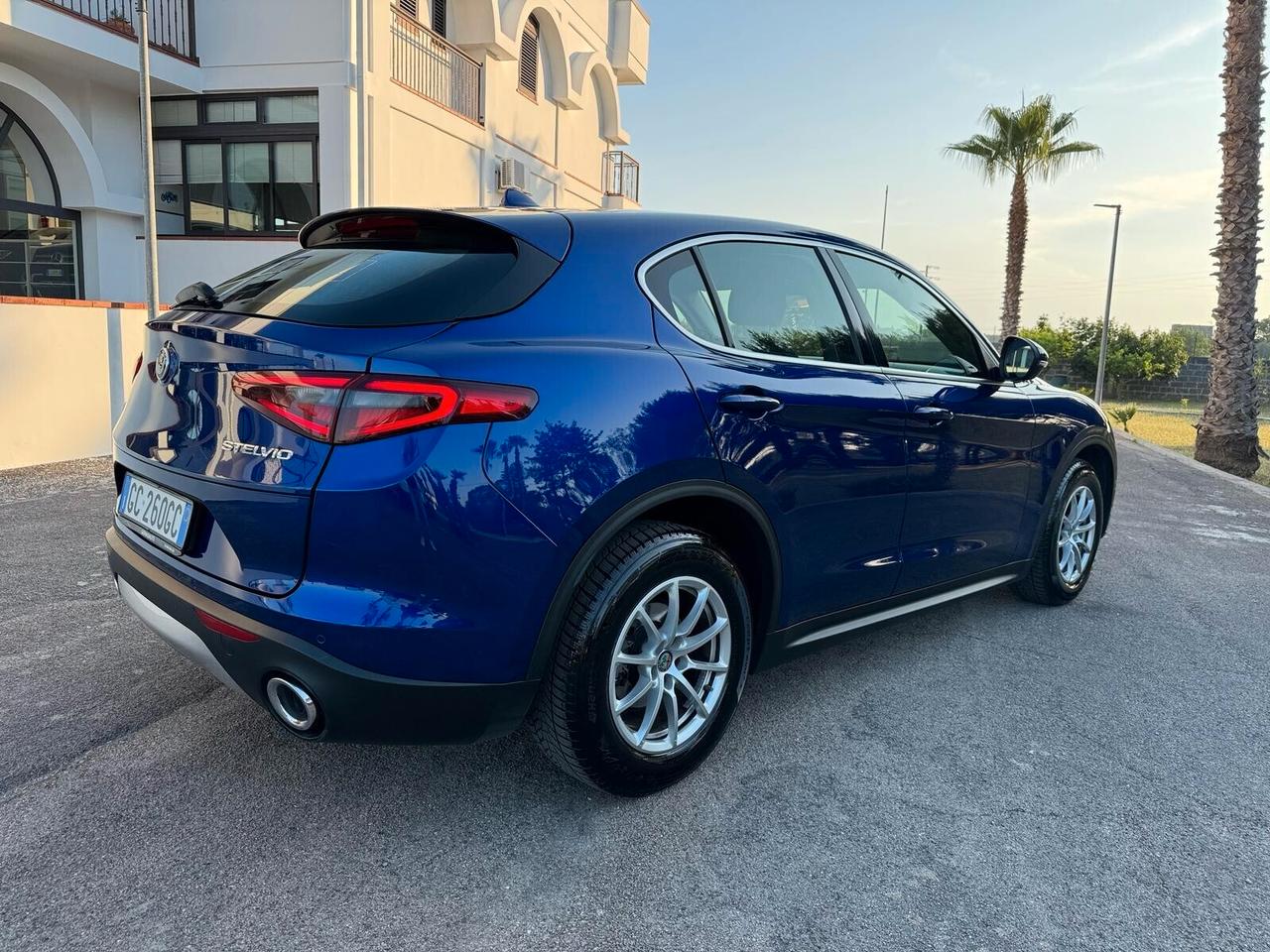 Alfa Romeo Stelvio 2.2 Turbodiesel 190 CV AT8 Q4
