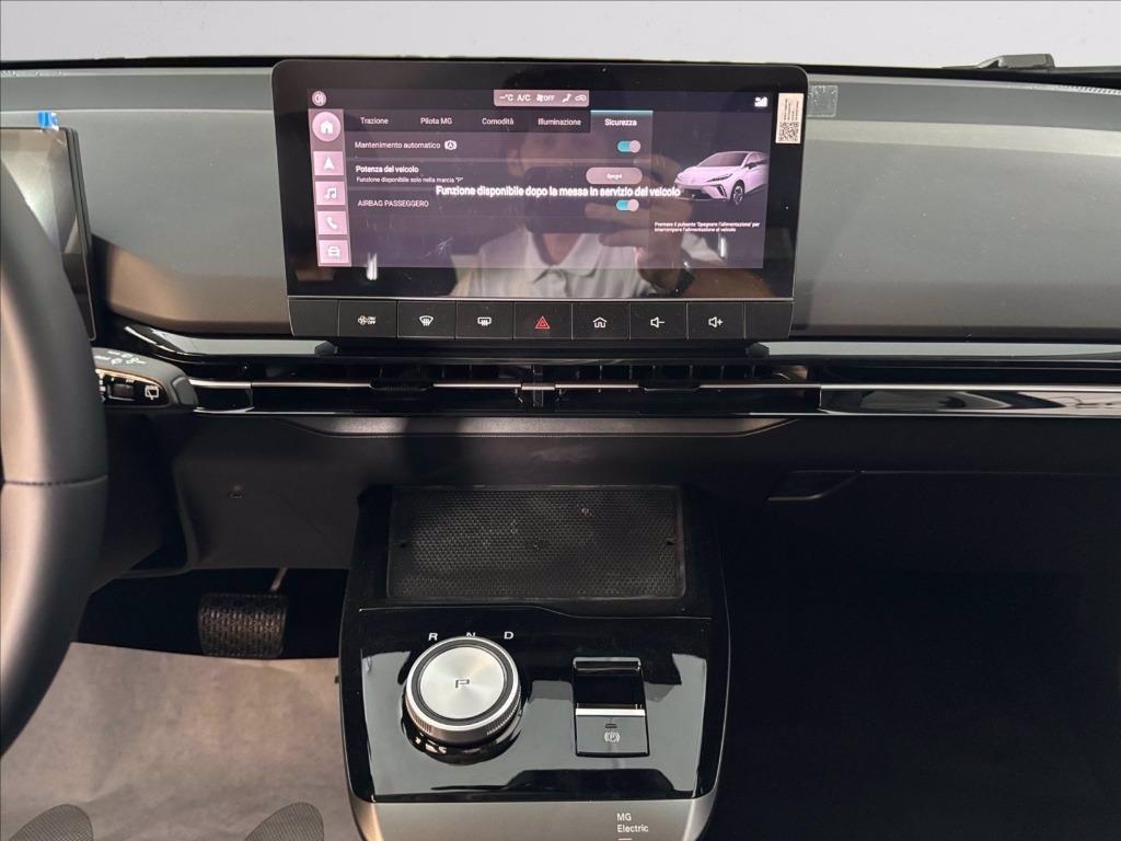 MG MG4 Luxury64 del 2025