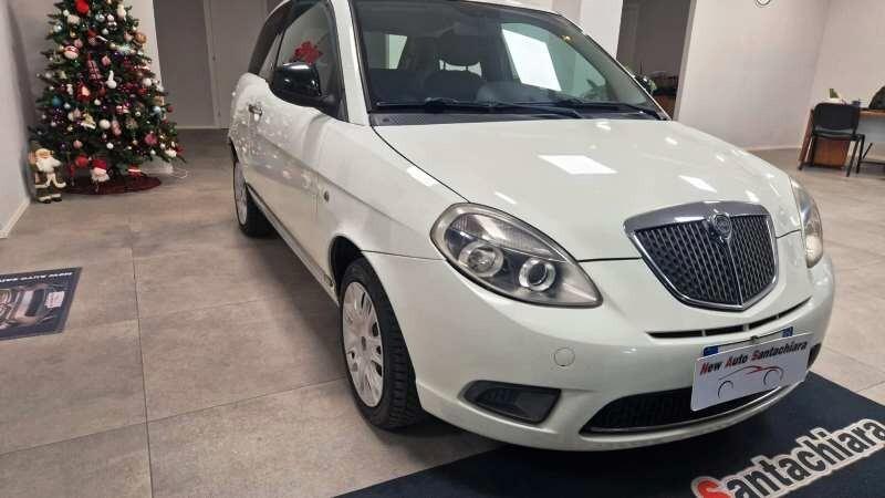 Lancia Ypsilon 1.2 69 CV Diva