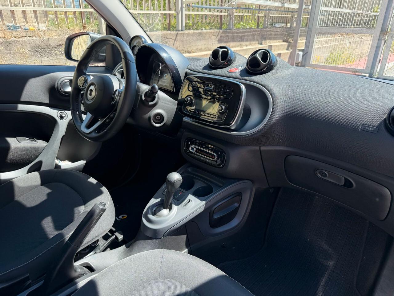 SMART FORTWO 1.0 70CV 2018 AUTOMATICA PASSION