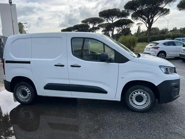 Peugeot Partner 1.5 BlueHDi 100cv VAN 3POSTI