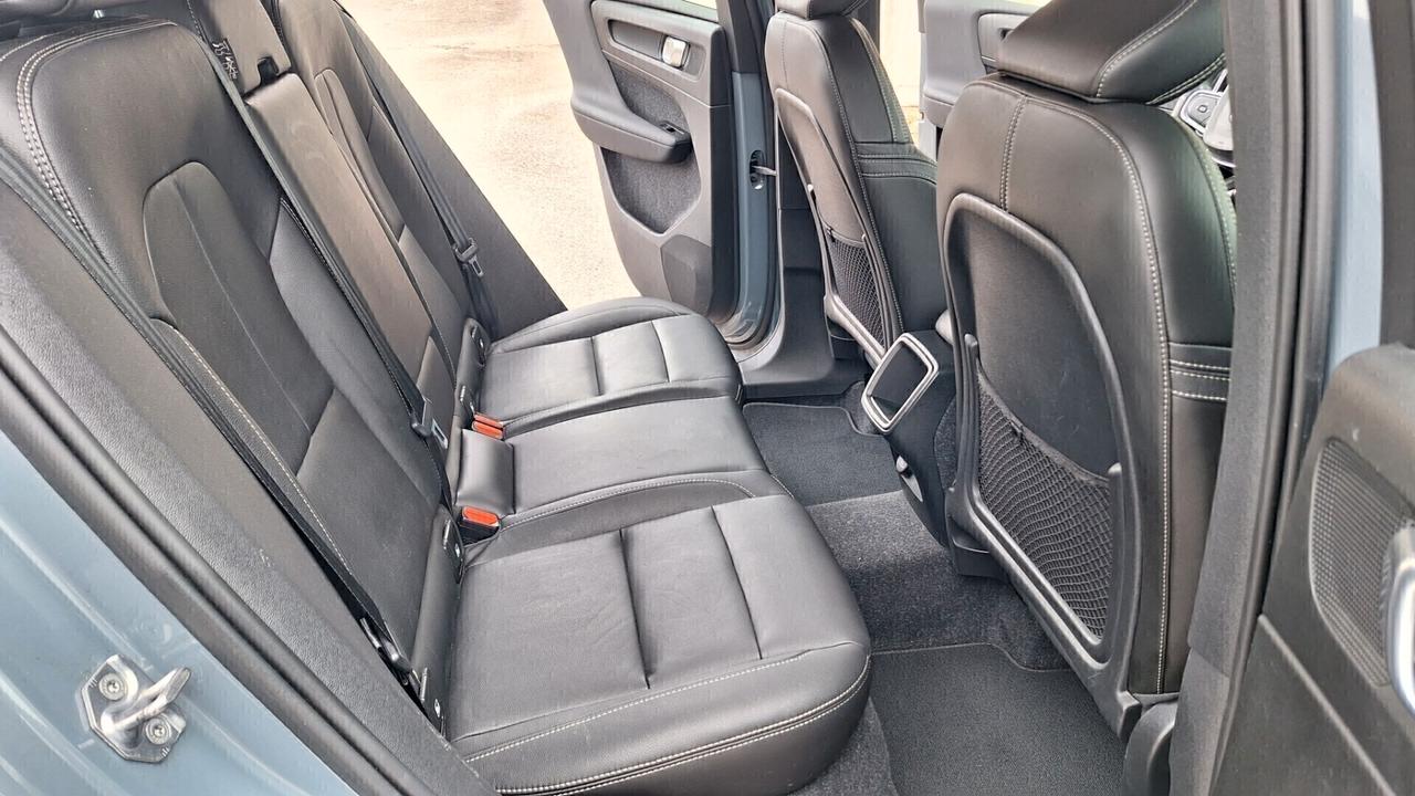 Volvo XC40 D3 Momentum