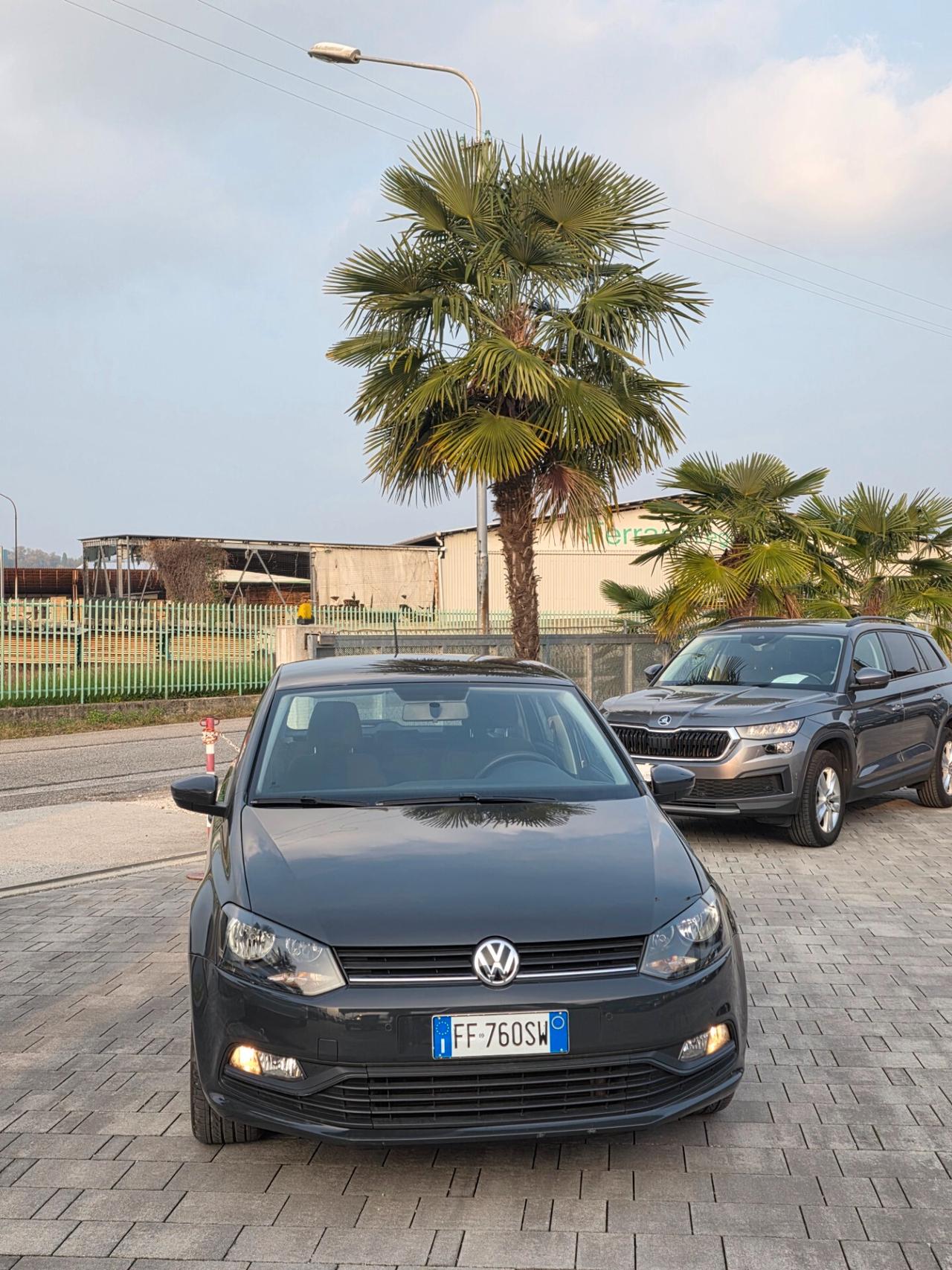 Volkswagen Polo 1.0 benzina 10/2016 pochi km FINANZIABILE