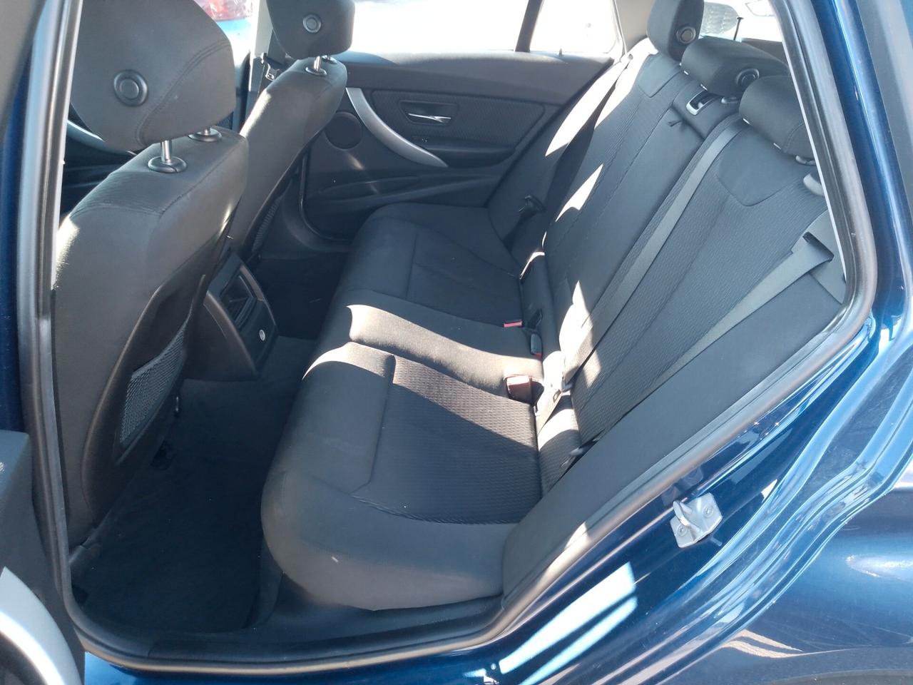 Bmw 320 320d Touring Sport esterno