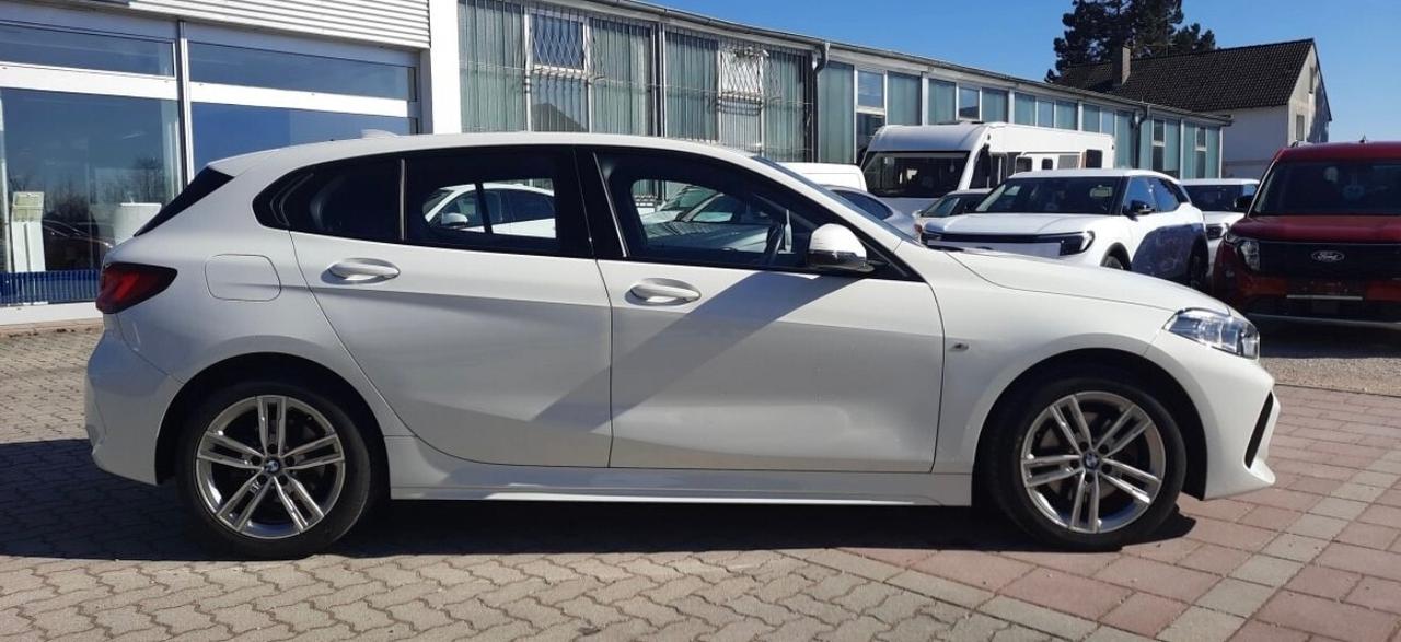 Bmw 118i 5p. Msport C automatico Navi