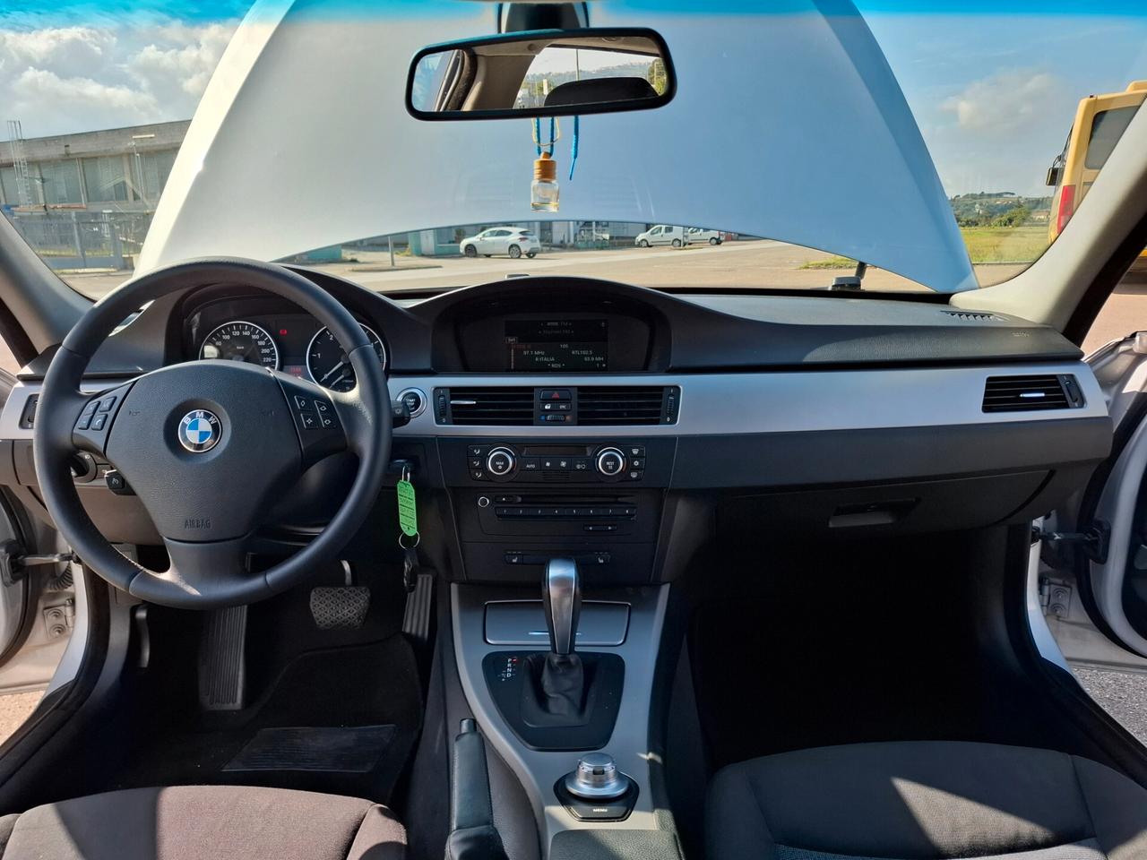 Bmw 320 320d cat Touring Attiva
