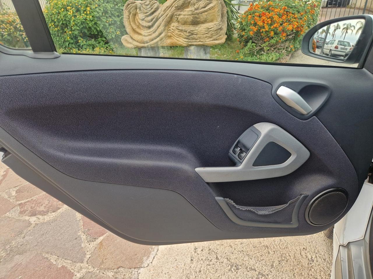 Smart ForTwo 1000 52 kW MHD coupé pulse