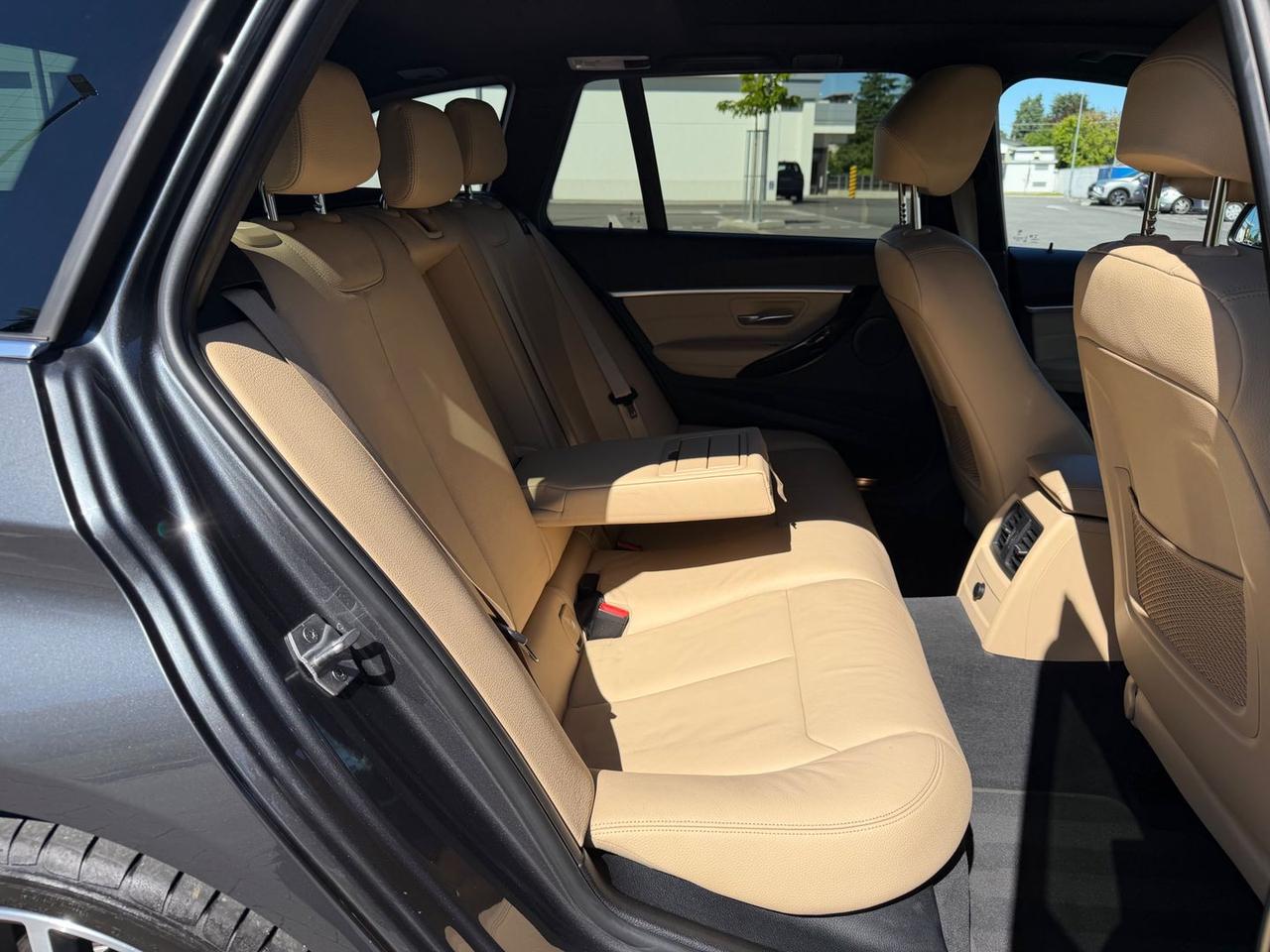 Bmw 320 d Luxury Line #10868