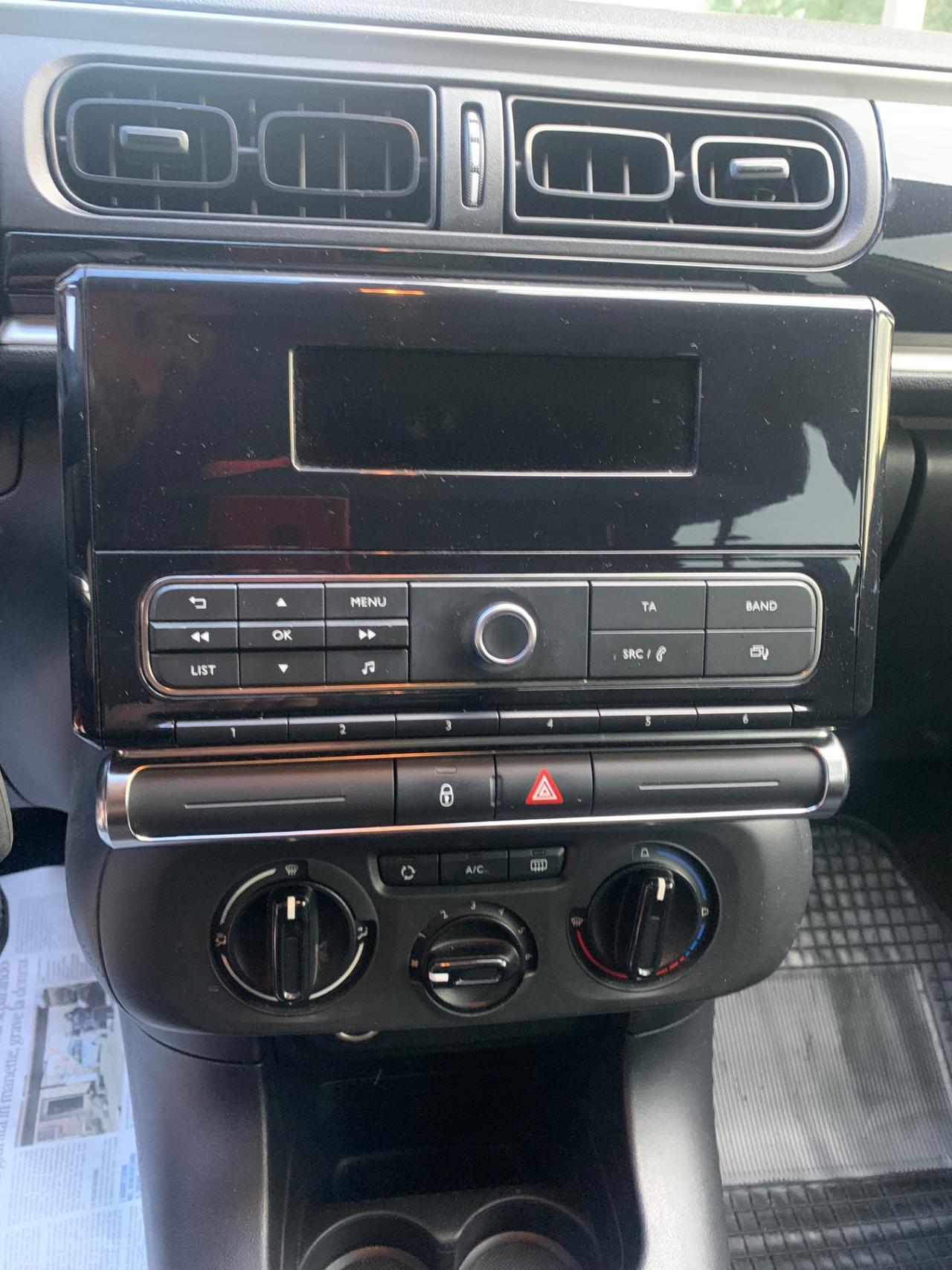 Citroen C3 BlueHDi 75 S&S Shine 100000 KM