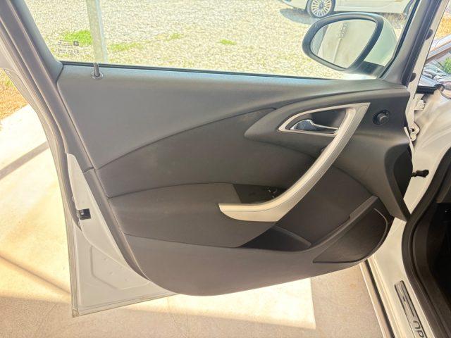OPEL Astra 1.7 CDTI 125CV 5 porte Cosmo PRONTA CONSEGNA