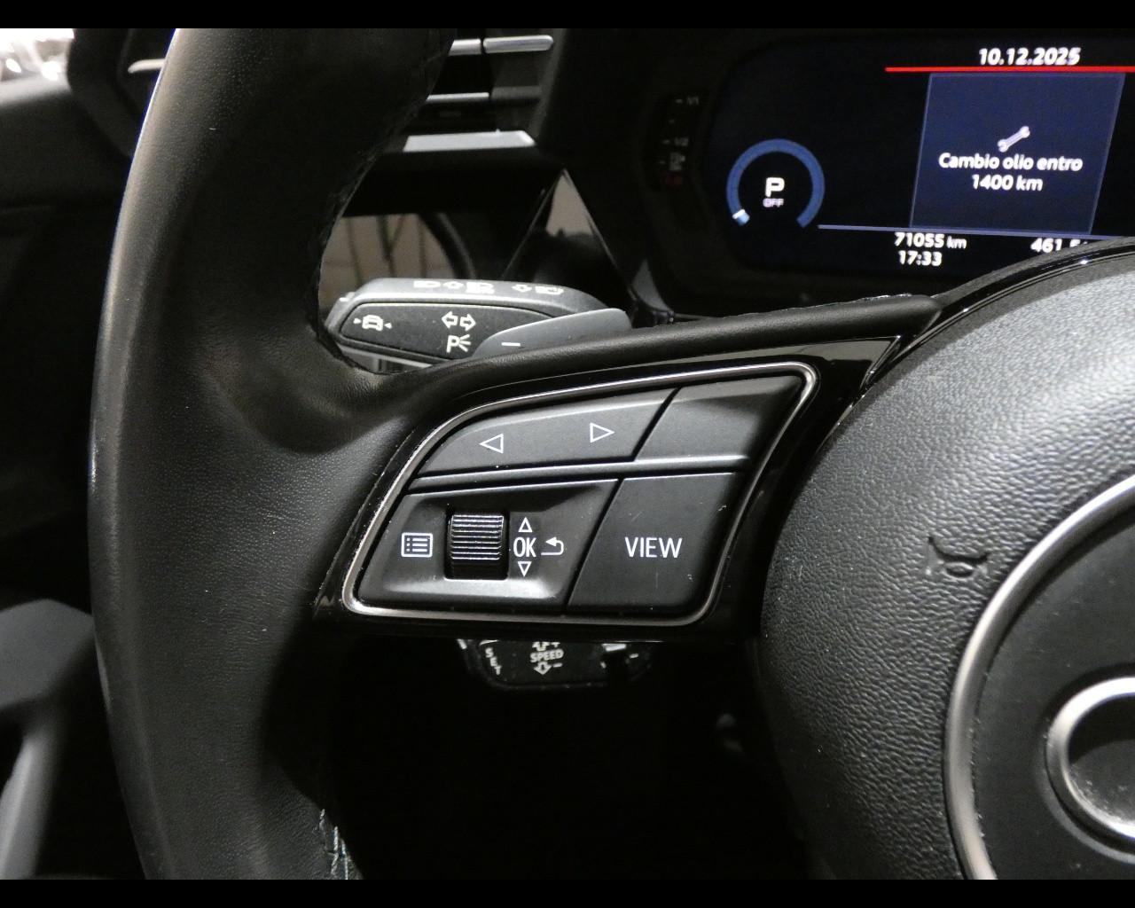 AUDI A3 4ª serie - A3 SPB 30 g-tron S tronic S line edition