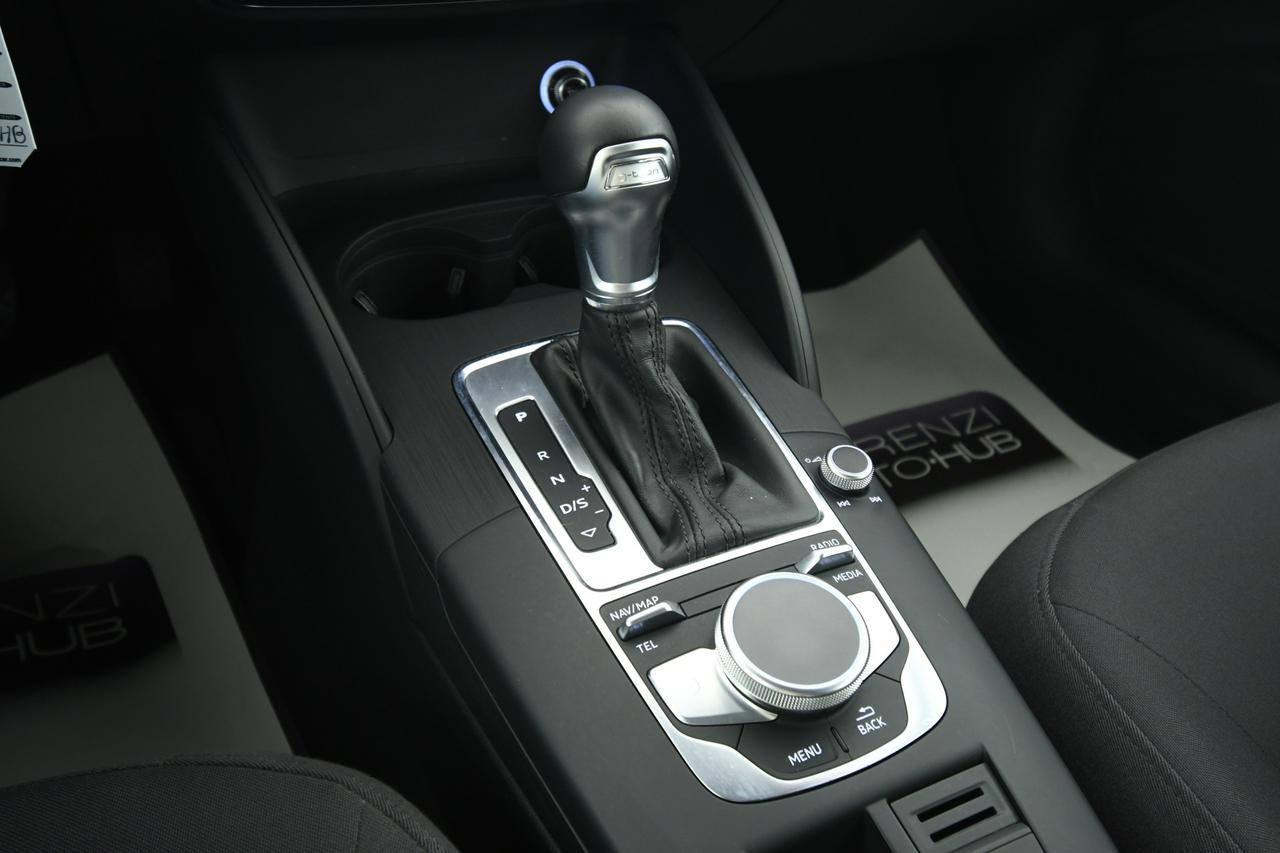 AUDI A3 Sportback 30 1.5 g-tron Admired 131cv BLUETOOTH+LED+NEOPATENTATI