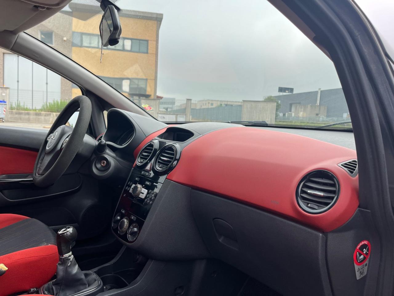 Opel Corsa 1.2 benzina/gpl Cosmo