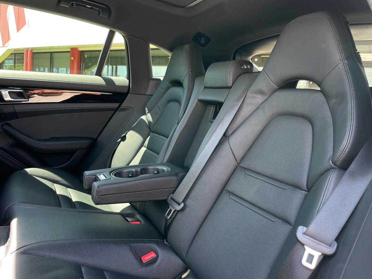 Porsche Panamera 3.0 4 Sport Turismo