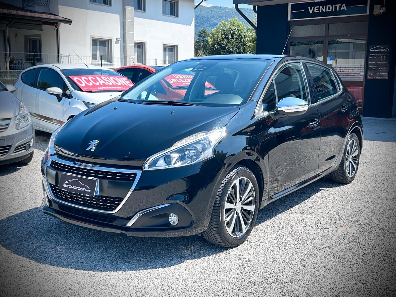 Peugeot 208 BlueHDi 5 porte-UNIPROPRIETARIO