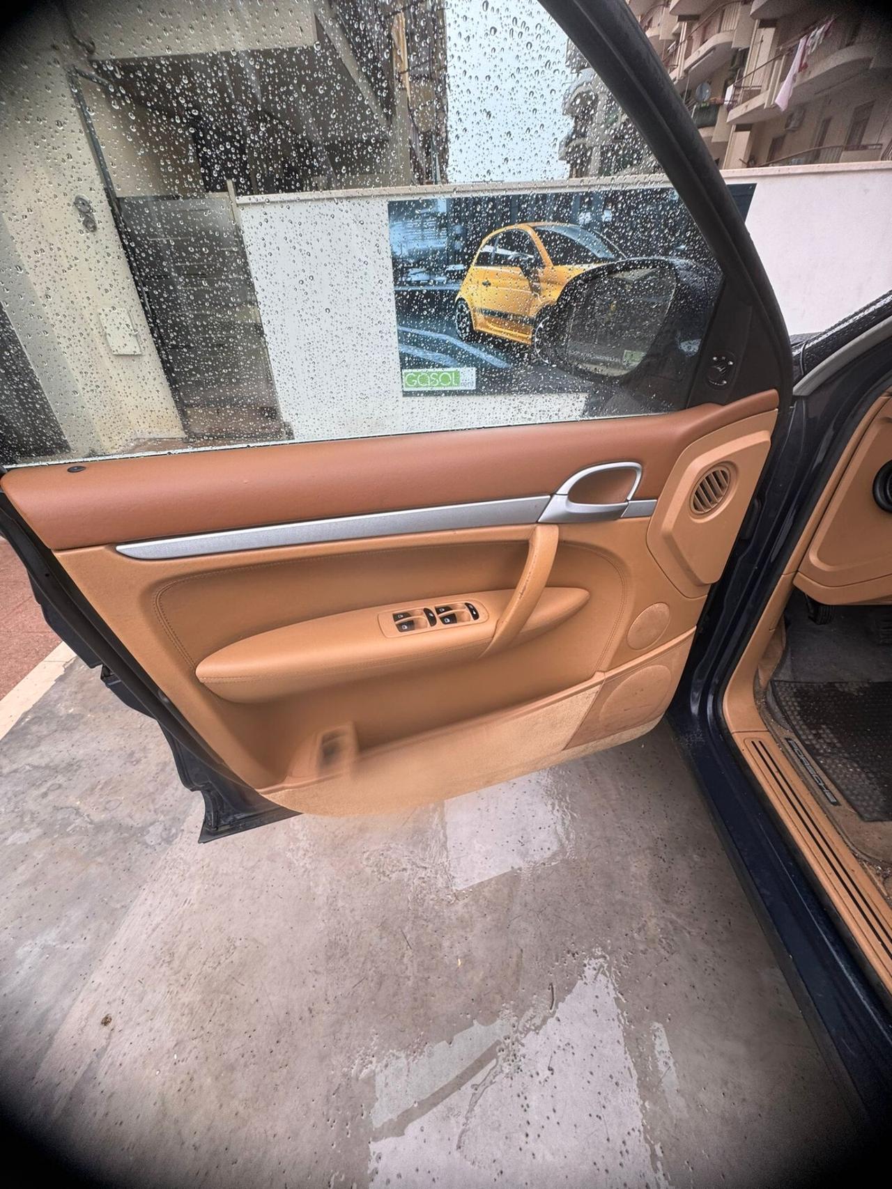 Porsche Cayenne 3.2 V6 cat GPL