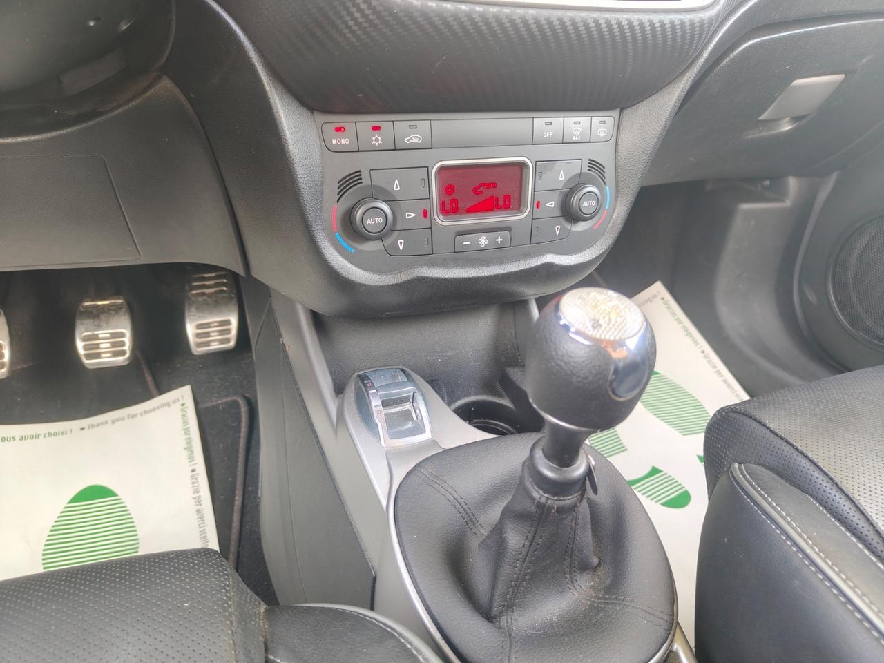 Alfa Romeo MiTo 1.3 JTDm-2 85 CV S&S Distinctive Sport Pack