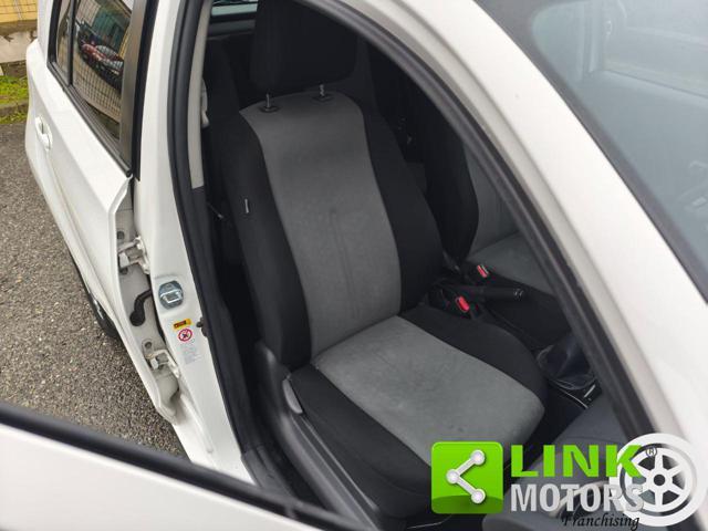 TOYOTA Urban Cruiser 1.4 D-4D AWD Luxury