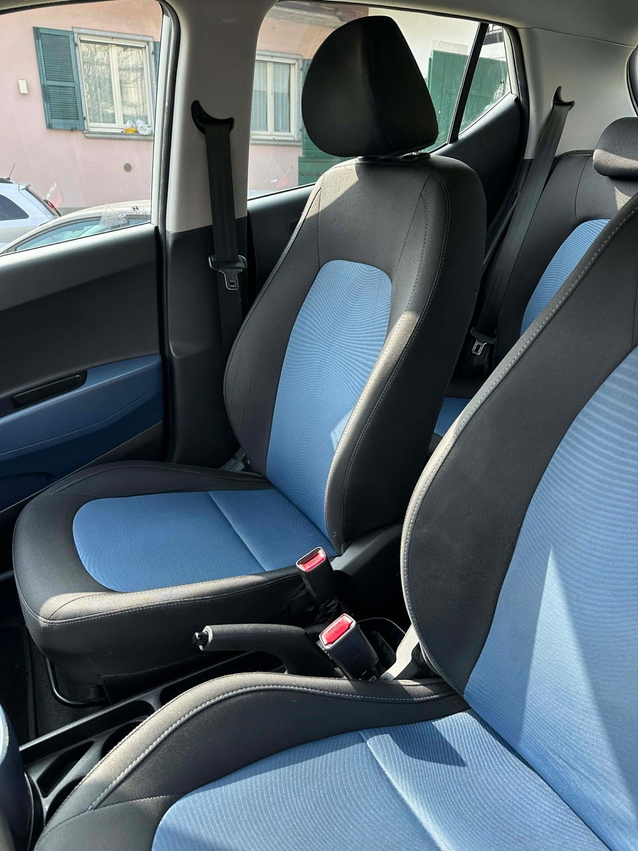 Hyundai i10 1.0 LPGI GPL ECONEXT NEOPAT KMCERT GARANZ