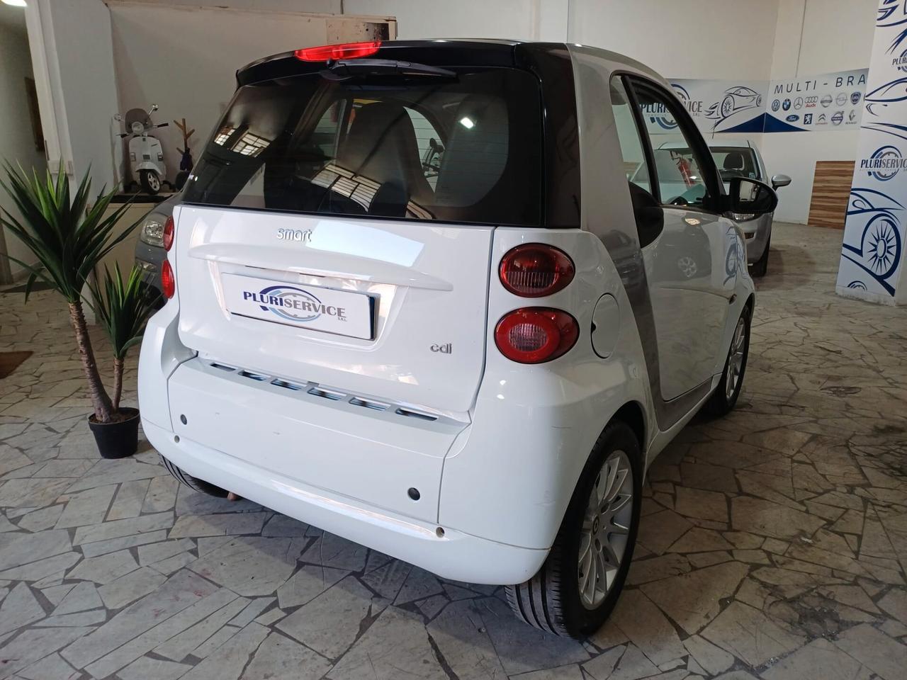 Smart ForTwo 800 cdi DIESEL - 2011