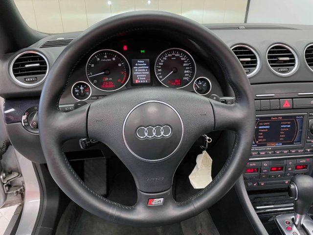 AUDI S4 CABRIO 4.2 V8 QUATTRO